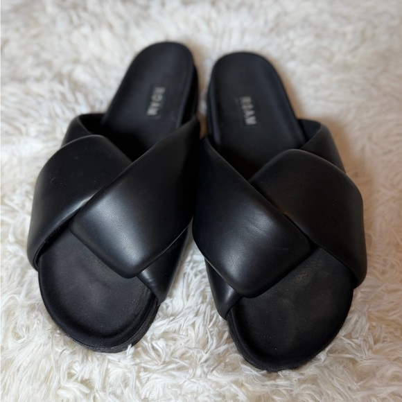 ROAM Women's Black Cloud Sandals - Picture 3 of 5